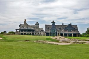 Friars Head 9th Bunker